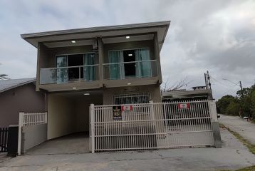 Sobrado pra locação em Matinhos com 04 dormitórios